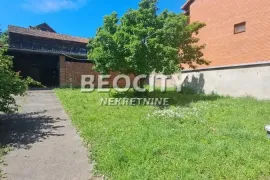 Sremski Karlovci, Gradska lokacija, Petrovaradinska, 6.0, 330m2, Sremski Karlovci, Casa