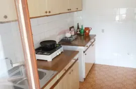 Kanfanar, kuća zadnja u nizu s okućnicom od 450 m2, Kanfanar, Ev