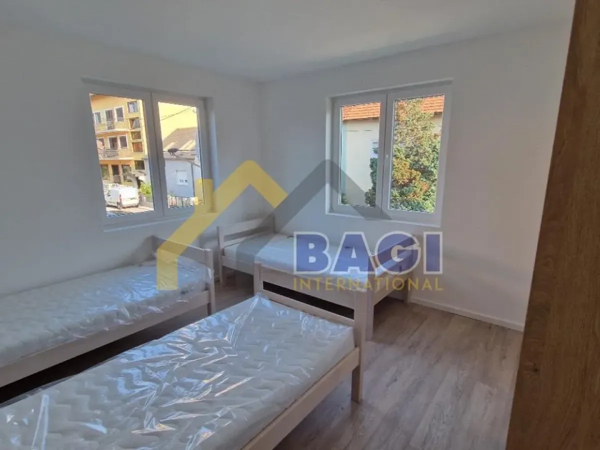 Stan za smještaj radnika-Rudeš, Zagreb, Flat