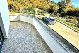 Opatija, Ičići - stan s balkonom i parkingom, novogradnja, Opatija - Okolica, Διαμέρισμα