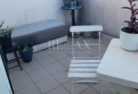 Novi Vinodolski - prostran stan s pogledom na more, Novi Vinodolski, Apartamento