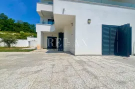 Opatija, Ičići - stan s prostranom okućnicom, Opatija - Okolica, Apartamento