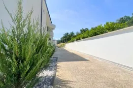 Opatija, Ičići - stan s prostranom okućnicom, Opatija - Okolica, Apartamento