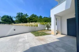 Opatija, Ičići - stan s prostranom okućnicom, Opatija - Okolica, Apartamento
