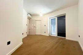 Opatija, Ičići - stan s prostranom okućnicom, Opatija - Okolica, Apartamento