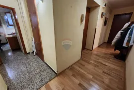 Rijeka, centar - stan od 110 m2, Rijeka, Appartement