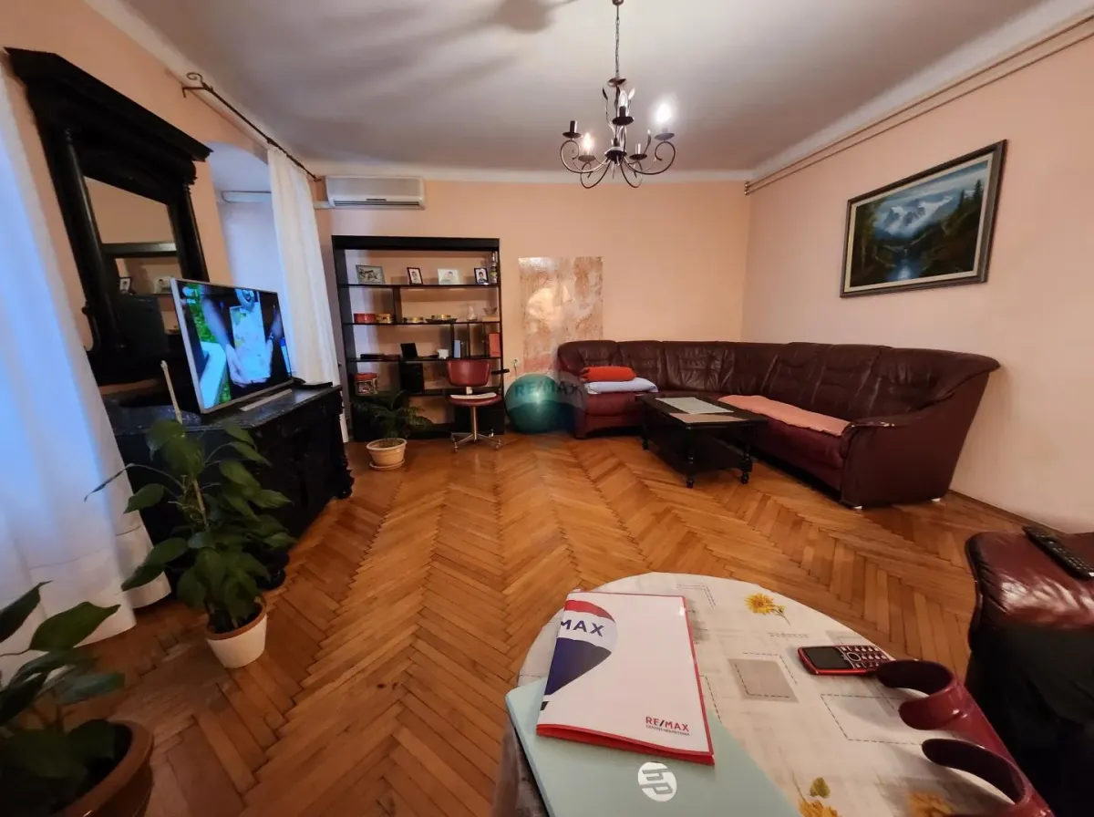 Rijeka, centar - stan od 110 m2, Rijeka, Stan