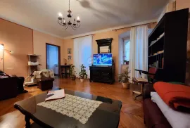 Rijeka, centar - stan od 110 m2, Rijeka, Appartement