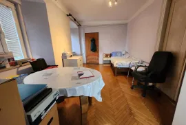 Rijeka, centar - stan od 110 m2, Rijeka, Appartement