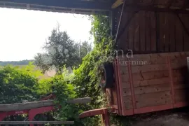 Blizu svega, odlično imanje, Gvozd, Casa