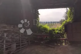 Blizu svega, odlično imanje, Gvozd, Casa