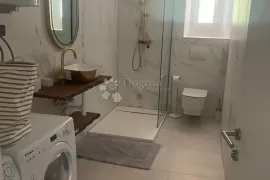 Rijeka, Centar, 3s+db, novouređeno, najam, Rijeka, Appartment