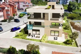 SRIMA, top lokacija, 80 m od mora, luksuzni stan, 1. kat, pogled na more, Vodice, Appartamento