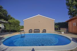 Kuća sa bazenom okružena prirodom, Ližnjan,okolica, Istra, Ližnjan, Maison