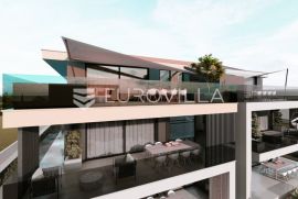 Rovinj, luksuzan stan S3, prvi kat, 191 m2, dva garažna mjesta, 200 metara od plaže, Rovinj, Wohnung