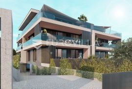 Rovinj, luksuzan stan S3, prvi kat, 191 m2, dva garažna mjesta, 200 metara od plaže, Rovinj, Διαμέρισμα