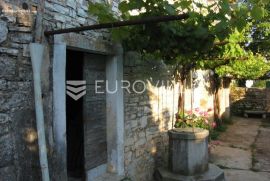 Istra, Šajini, kamena kuća sa šternom 166m2 za adaptaciju, Barban, Haus