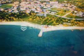 Fažana, idealno građevinsko zemljište od 850 m2 u blizini mora, Fažana, Terreno