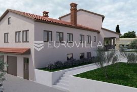Istra, Rovinjsko Selo, stambeno poslovni objekt 600 m2 na zemljištu 3500 m2 u izgradnji, Rovinj, Kuća