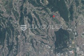 Zagreb, Jazbina,  poljoprivredno zemljište 739m2 s legaliziranom kućom, Zagreb, Land