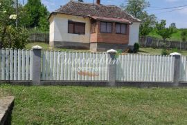 Valjevo,Popučke, dve kuće, 7 pomoćnih objekata, 69 ari, uknjiženo ID#1583, Valjevo, Σπίτι