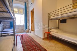 Stan cca 93 m2 | Uhodan posao turističkog iznajmljivanja | Atraktivna lokacija | Dubrovnik, Dubrovnik, Appartamento