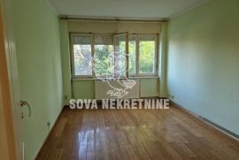 Odmah useljiv, lepo uredjen dvosoban stan sa grejanjem ID#1345, Subotica, Appartement