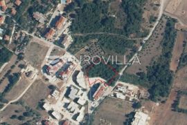 Istra, Medulin - 3379 m2 građevinske parcele u stambenoj zoni - TOP lokacija, Medulin, Terrain