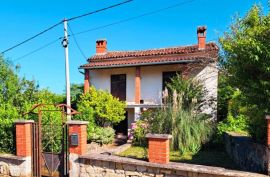 Kuća za adaptaciju s predivnim pogledom, Motovun, Istra, Motovun, Casa