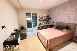 HOSTI, luksuzan stan od 217  m2, Rijeka, Appartamento