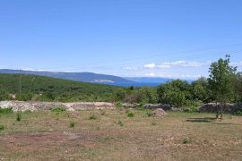 Prostrano mješovito zemljište na lijepoj lokaciji, Kavran, Istra, Marčana, Tierra