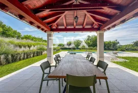 ISTRA, POREČ – Jedinstvena vila s povijesnom dušom i talijanskom elegancijom, Poreč, Σπίτι