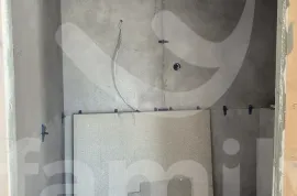 VISOKOKVALITETNA MODERNA VILA SA BAZENOM, Pula, Ev