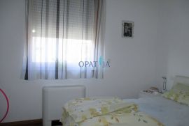 Srdoči, ekskluzivan stan od 107,90 m2 s lođom, Rijeka, Appartement
