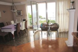 Rijeka-Kantrida stan 4S+DB, 162 m2, s pogledom na more, Rijeka, Appartamento