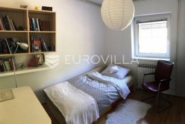 Zagreb, Gračani, prekrasan četverosoban dvoetažni stan,NKP 207,80 m2, Zagreb, Apartamento