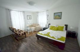 Šarmantan apartman u staroj jezgri Krka, Krk, Διαμέρισμα