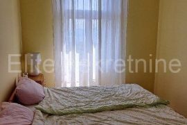 Pehlin - stan u kući, sa okućnicom, Rijeka, Apartamento