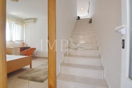 Stan cca 75 m2 | Pogled more | Blizina plaže | Potencijal | Dubrovnik okolica, Dubrovnik - Okolica, Apartamento