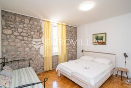 Dubrovnik, kamena kuća s 2 stana BRP 262 m2, Dubrovnik, Kuća