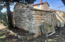 Kuća Stara kamena kuća u Istri, Buje, 5km od mora, Buje, Дом