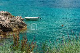 Prodaja luksuzne oaze modernog dizajna prvi red uz more na otoku kraj Dubrovnika, Dubrovnik - Okolica, Дом