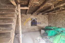 KANFANAR - kamena kuća u nizu!, Kanfanar, Σπίτι