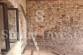 KANFANAR, kamena kuća u nizu od 90 m2, Kanfanar, Σπίτι
