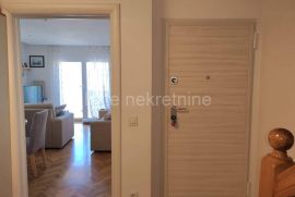 Malinska - prodaja dvoetažnog stana, 110m2!, Malinska-Dubašnica, Apartamento