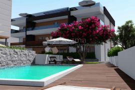 Inovativni luksuz i elegancija kod Zadra! Novi penthouse s jacuzzijem i bazenom!, Privlaka, Flat