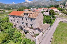 EKSKLUZIVNA PRODAJA | Povijesni ljetnikovac iz 17. st. na atraktivnoj poziciji u blizini Dubrovnika | Potencijal, Dubrovnik, Famiglia