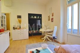 Funkcionalan stan cca 91 m2 | Podijeljen u dvije jedinice | Dubrovnik, blizina poslovnog centra, Dubrovnik, Appartment