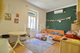 Funkcionalan stan cca 91 m2 | Podijeljen u dvije jedinice | Dubrovnik, blizina poslovnog centra, Dubrovnik, Daire