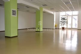 MATULJI, strogi centar poslovni prostor 135 m2, Matulji, Propriedade comercial